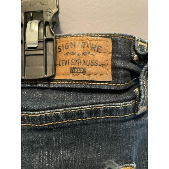 Women's Blue Jeans - Picture 5 of 14